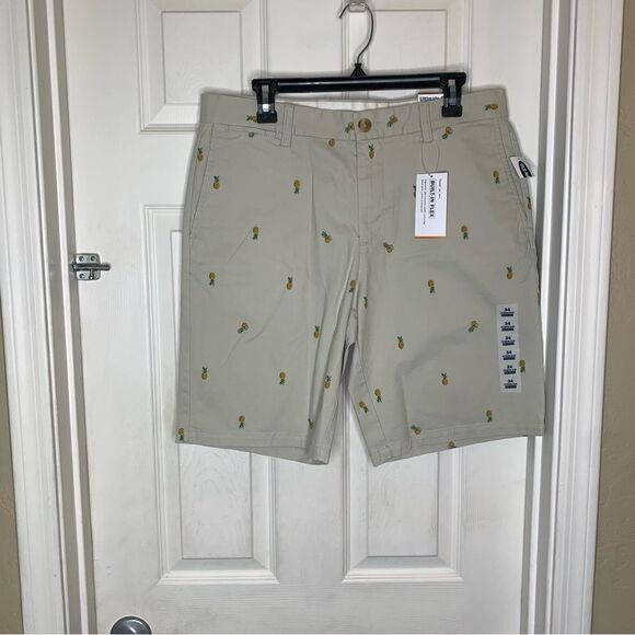 Men’s Old Navy Ultimate Slim Pineapple Shorts Size 34 - Picture 1 of 9